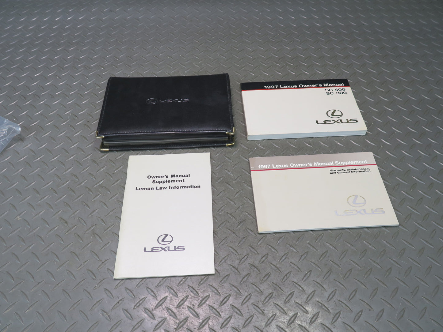 1997 Lexus JZZ31L SC400 SC300 Owners Guide Manual Book Set w Case OEM