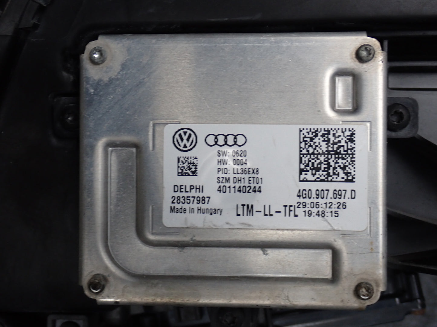 13-16 Audi A4 S4 B8 Front Left AFS Xenon HID Headlight Lamp 8K0941031E OEM