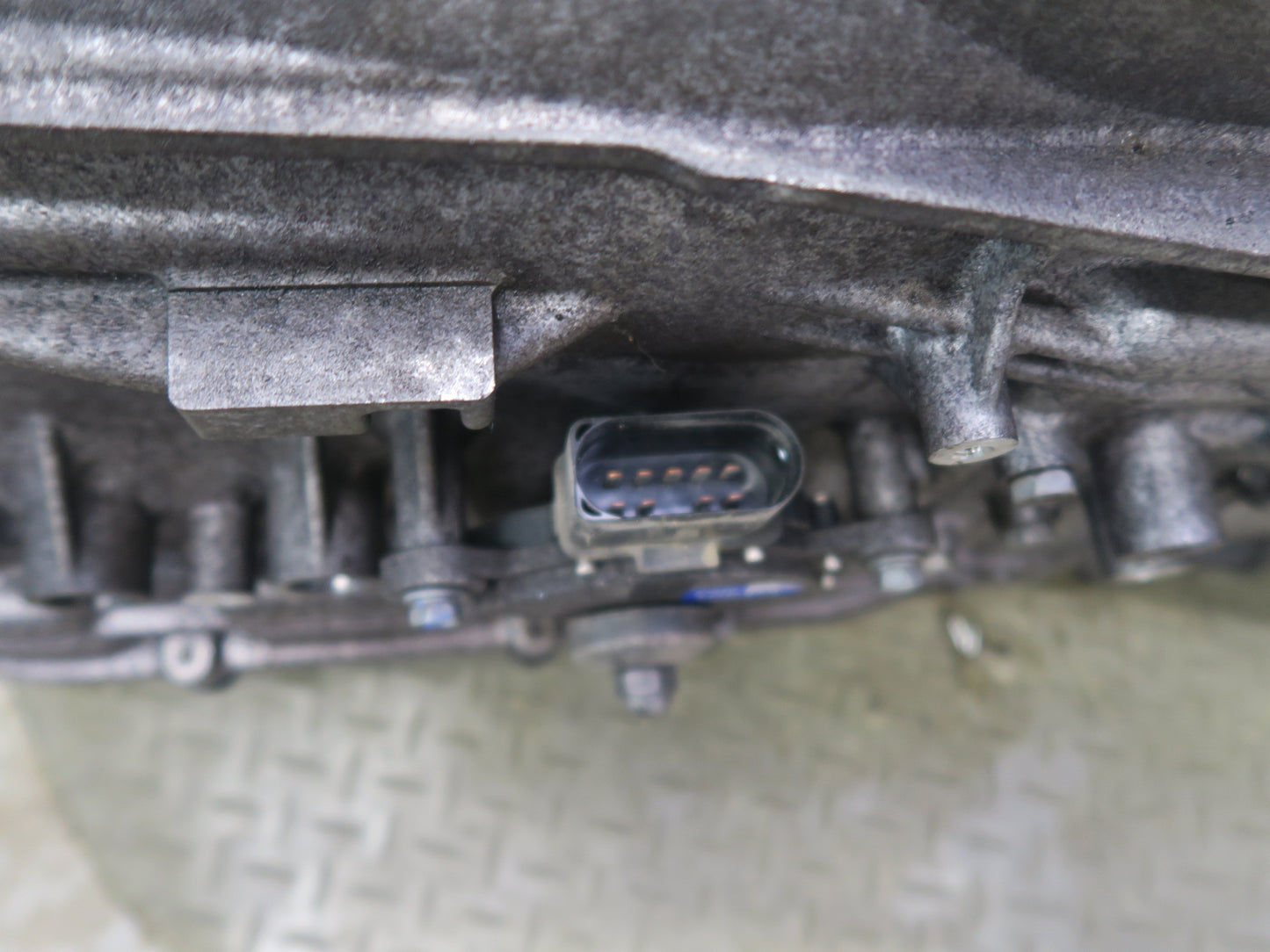 12-18 Porsche Cayenne 958 4.8L Turbo AWD A48.54 TR-82SD Auto Transmission