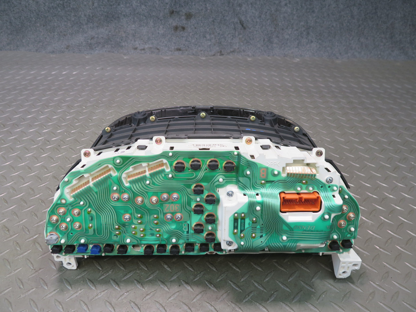 1997 Lexus JZZ31L SC300 A/T Instrument Cluster Speedometer 83800-24020 OEM