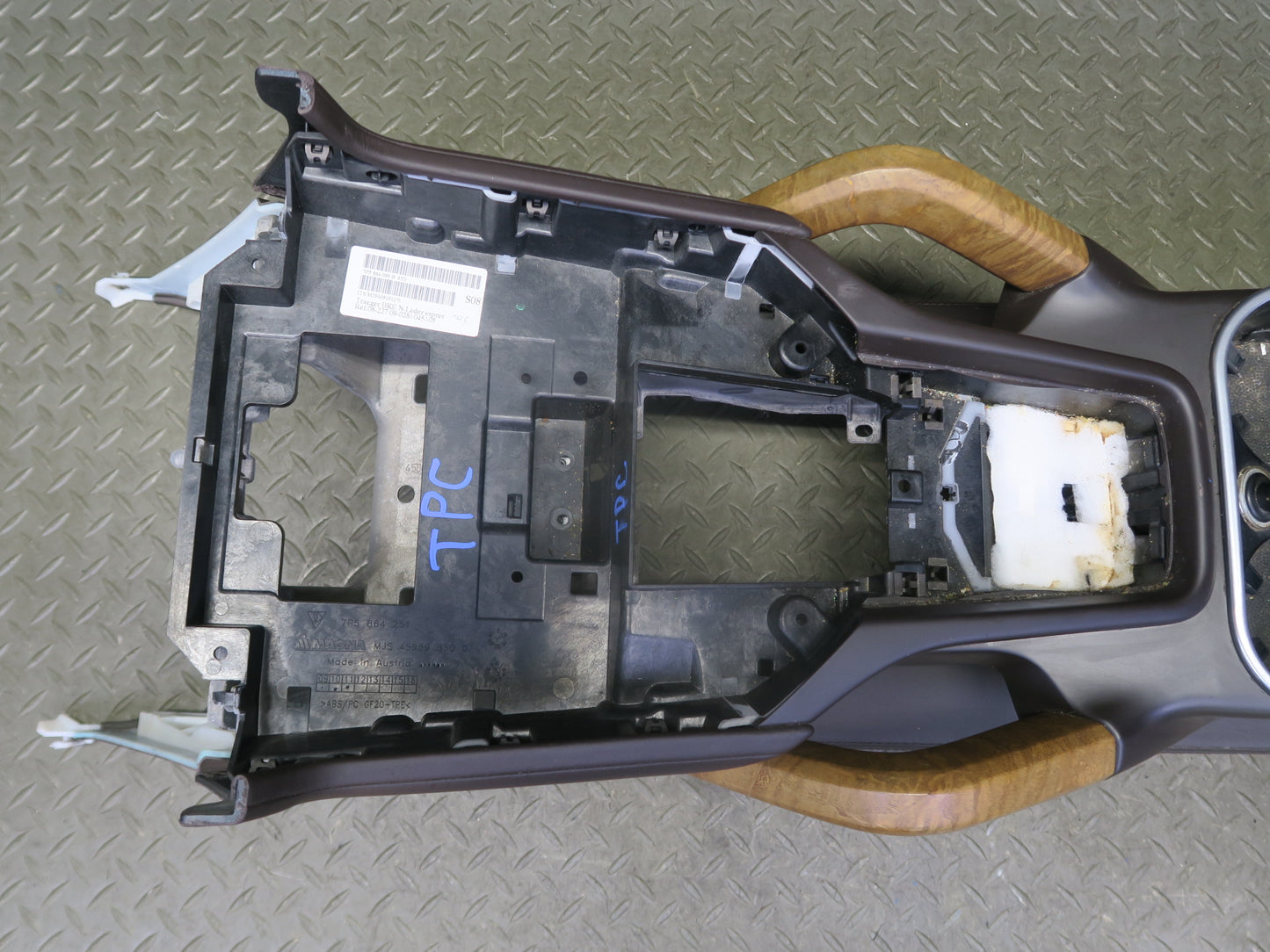 2011-2018 Porsche Cayenne 958 Front Center Console Trim Cover Panel