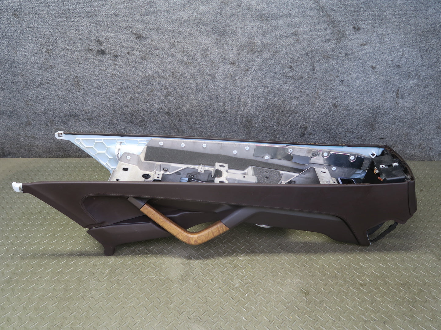 2011-2018 Porsche Cayenne 958 Front Center Console Trim Cover Panel