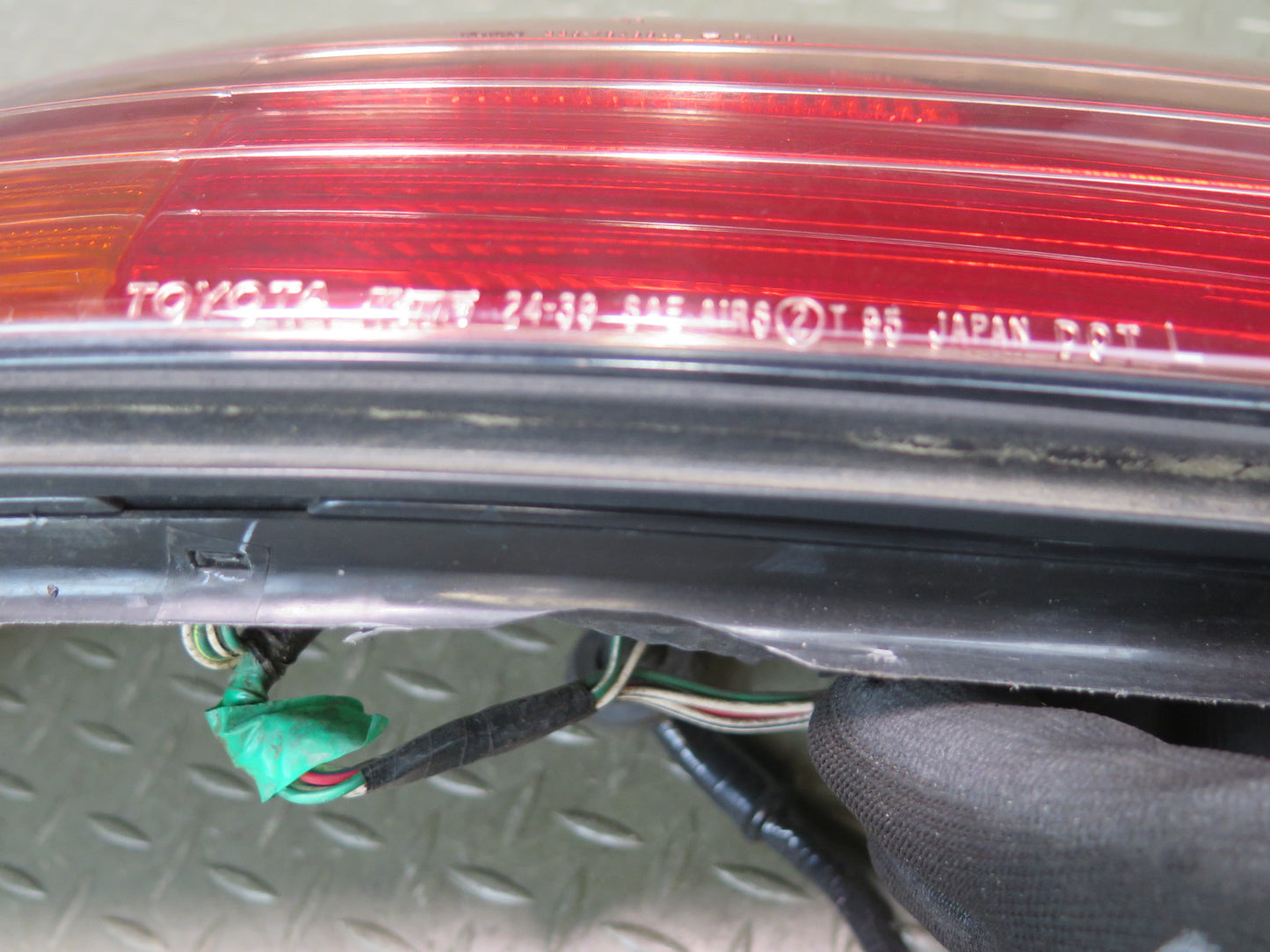 97-00 Lexus JZZ31L SC400 SC300 Set of 2 Rear Left & Right Tail Light Lamp OEM
