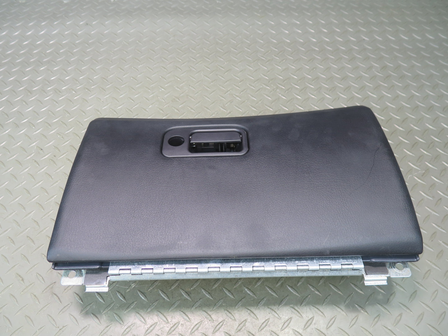 02-05 Ford Thunderbird Dash Glove Box Compartment Storage OEM