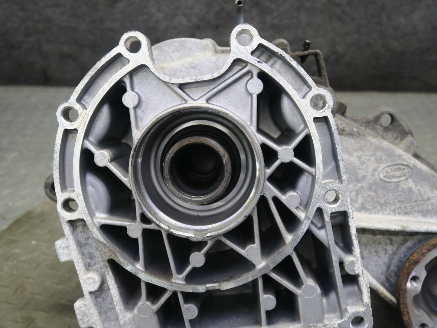 2014-2016 Range Rover Sport L494 3.0L Transfer Case Box  DPLA-7K780-AE 45k Miles