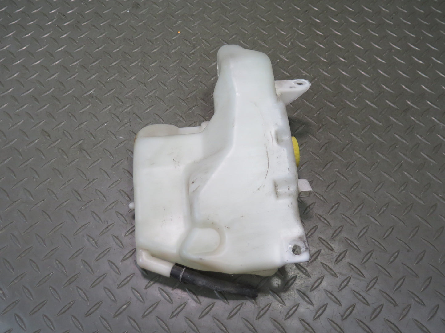 96-98 Nissan Stagea WGC34 Engine Coolant Expansion Overflow Reservoir Tank OEM