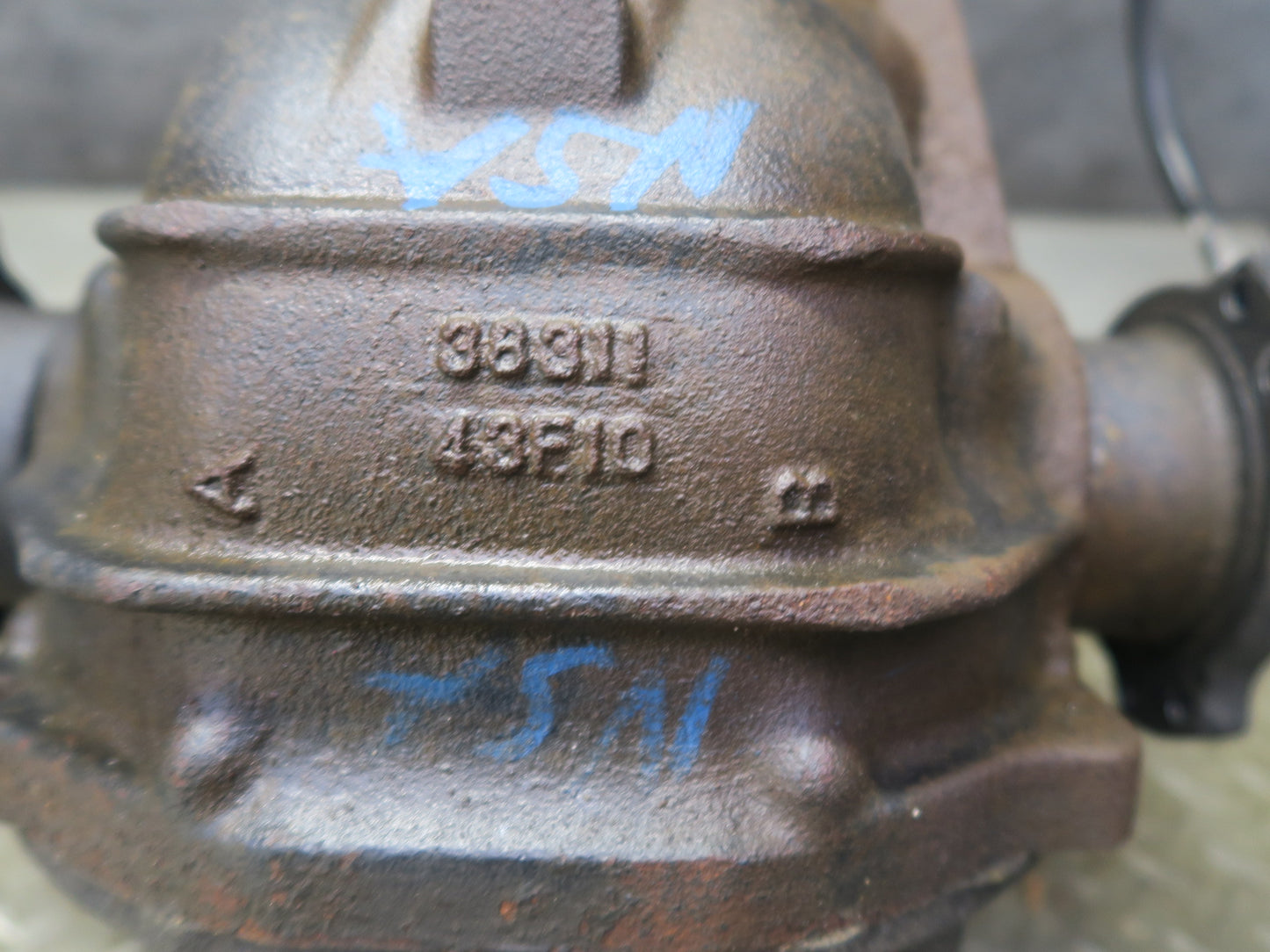 96-98 Nissan Stagea WGC34 RB25DE RWD NA Rear Differential Carrier 4.08 Ratio OEM