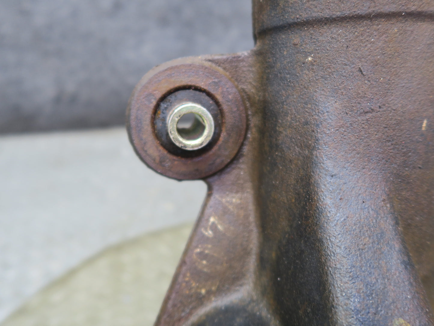 96-98 Nissan Stagea WGC34 RB25DE RWD NA Rear Differential Carrier 4.08 Ratio OEM