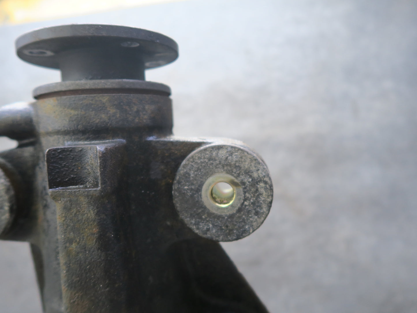 96-98 Nissan Stagea WGC34 RB25DE RWD NA Rear Differential Carrier 4.08 Ratio OEM