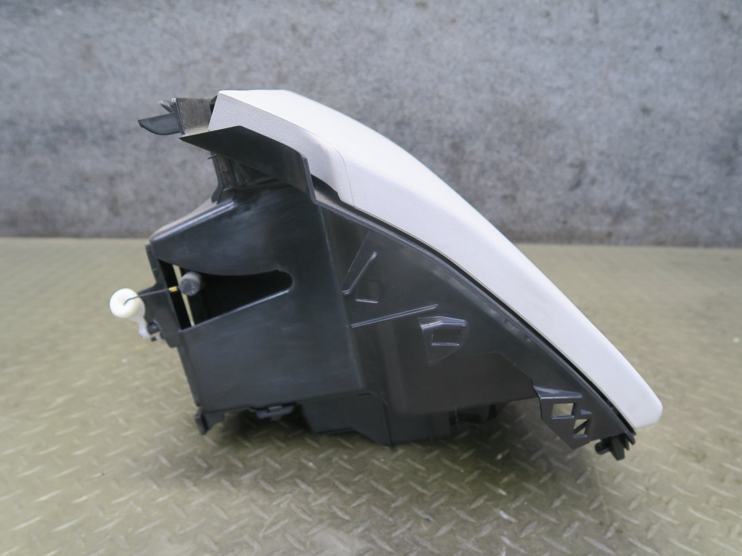 2012-2019 Range Rover Evoque L538 Dash Glove Box Compartment Storage OEM