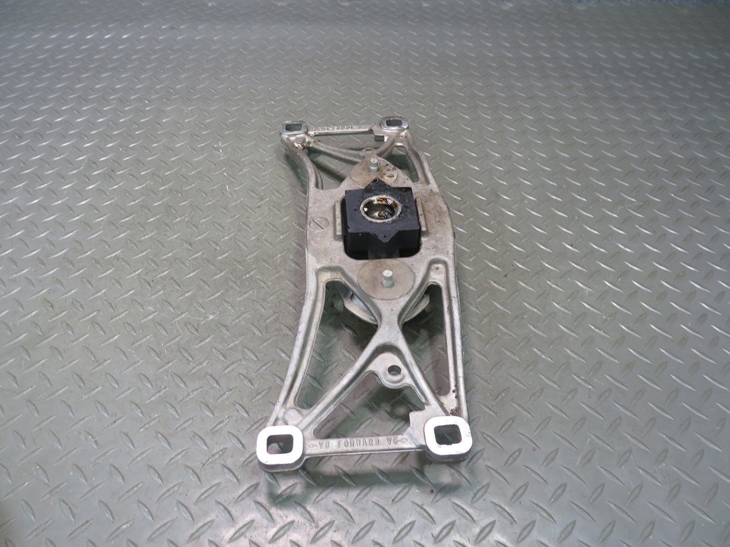 02-05 Ford Thunderbird A/T Transmission  Mount Bracket Support XW43-5060-AA OEM