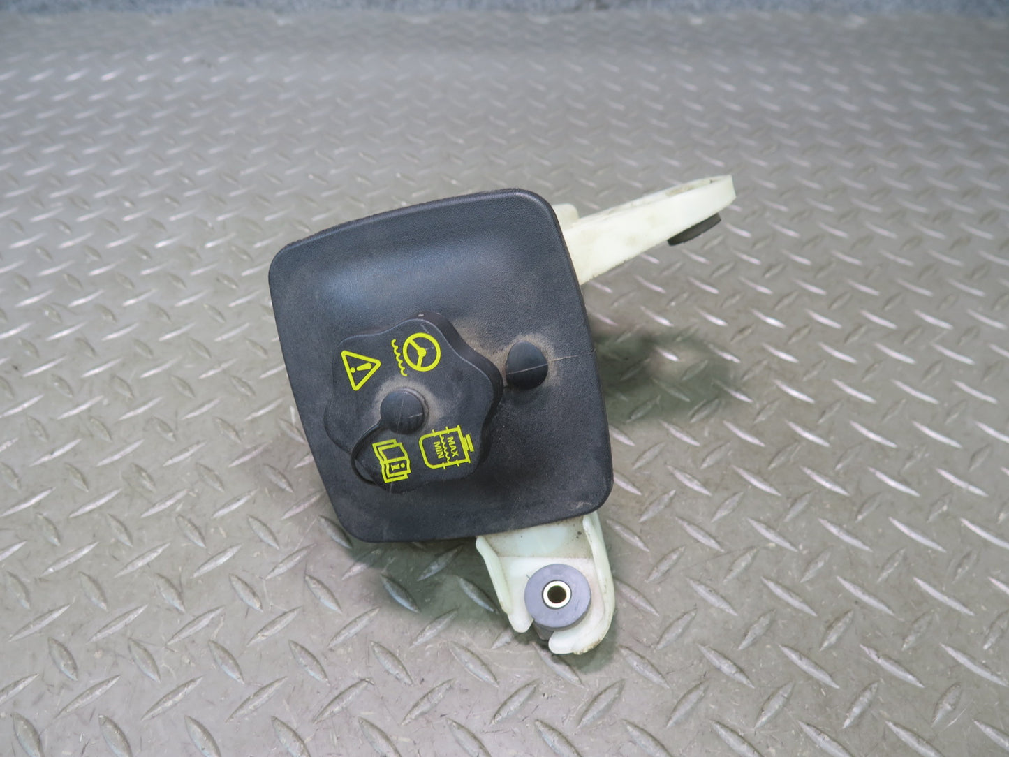 02-05 Ford Thunderbird Power Steering Fluid Reservoir Tank XW43-3R700-AC OEM
