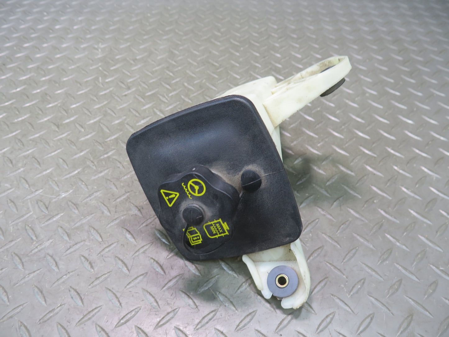 02-05 Ford Thunderbird Power Steering Fluid Reservoir Tank XW43-3R700-AC OEM