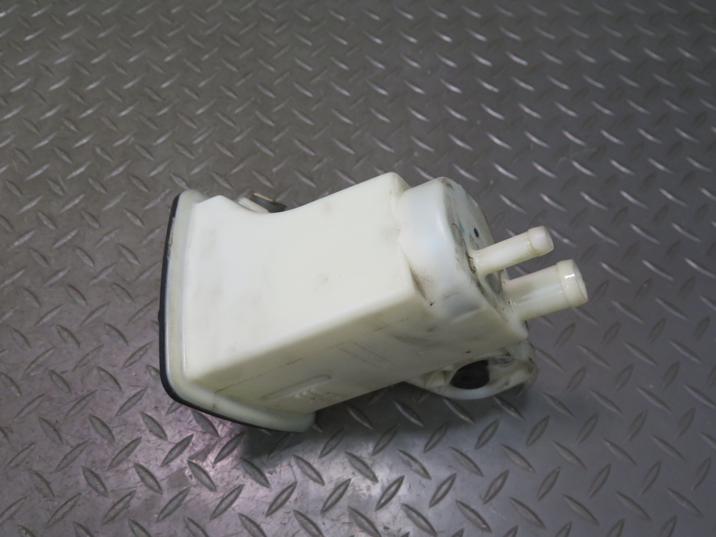 02-05 Ford Thunderbird Power Steering Fluid Reservoir Tank XW43-3R700-AC OEM