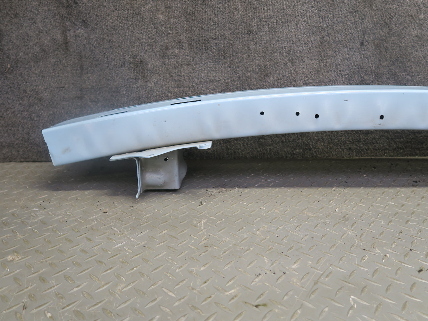02-05 Ford Thunderbird Front Bumper Impact Reinforcement Bar 1W63-17750-AF OEM