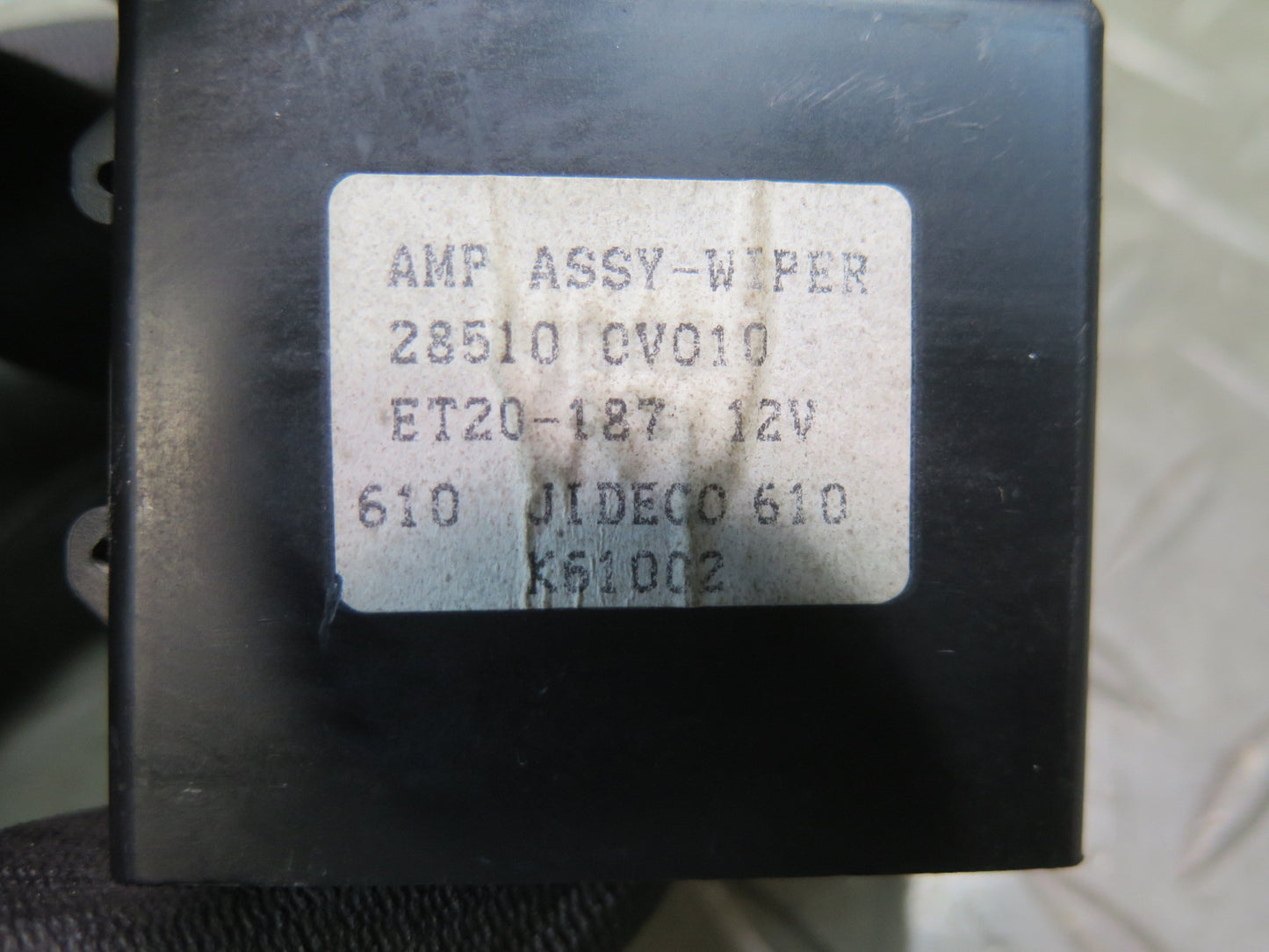 96-98 Nissan Stagea WGC34 Front Wiper Arm Control Unit 28510-0V010 OEM