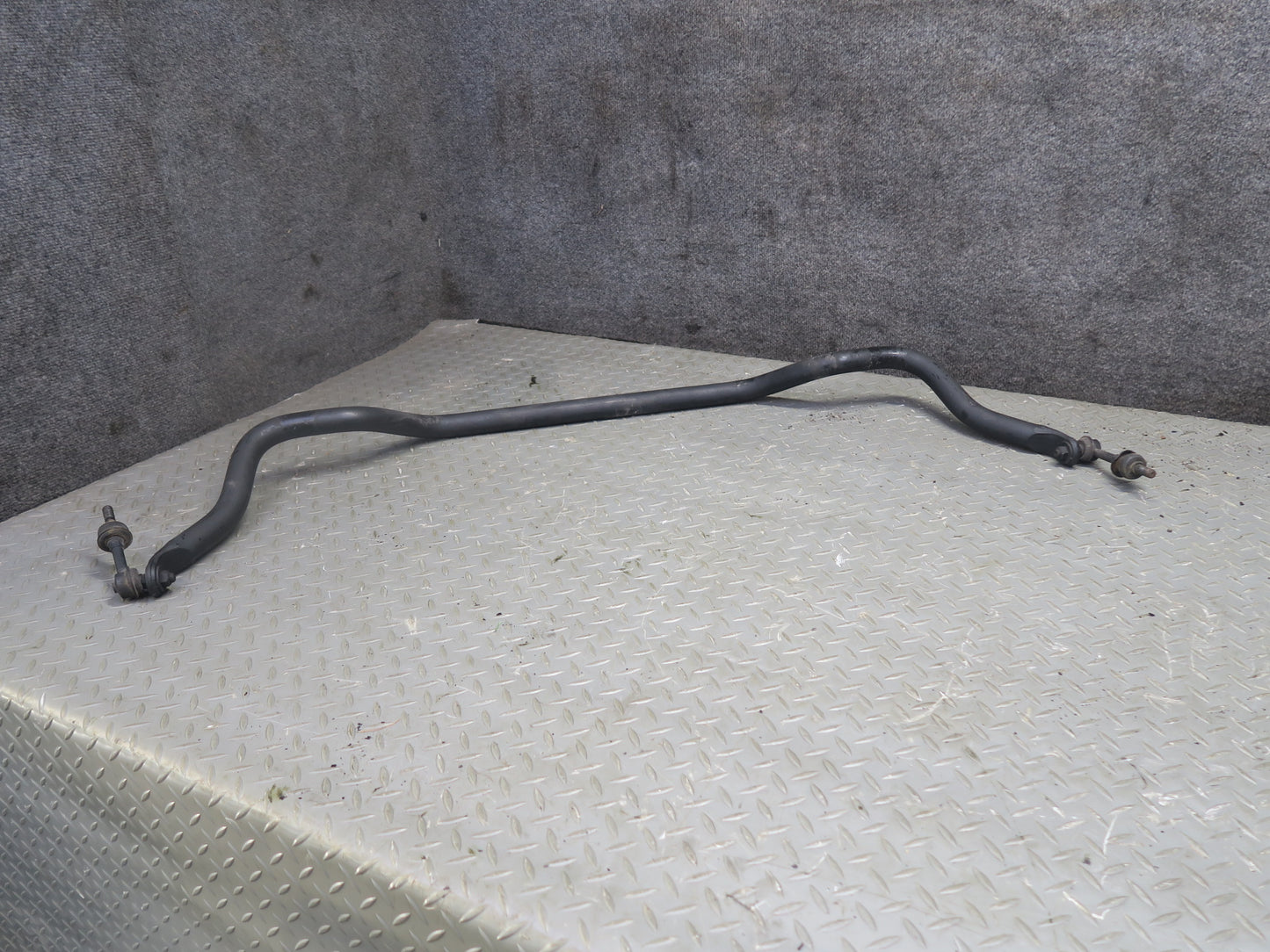 96-98 Nissan Stagea WGC34 RWD 2.5L 2.0L Front Stabilizer Sway Bar w Links OEM