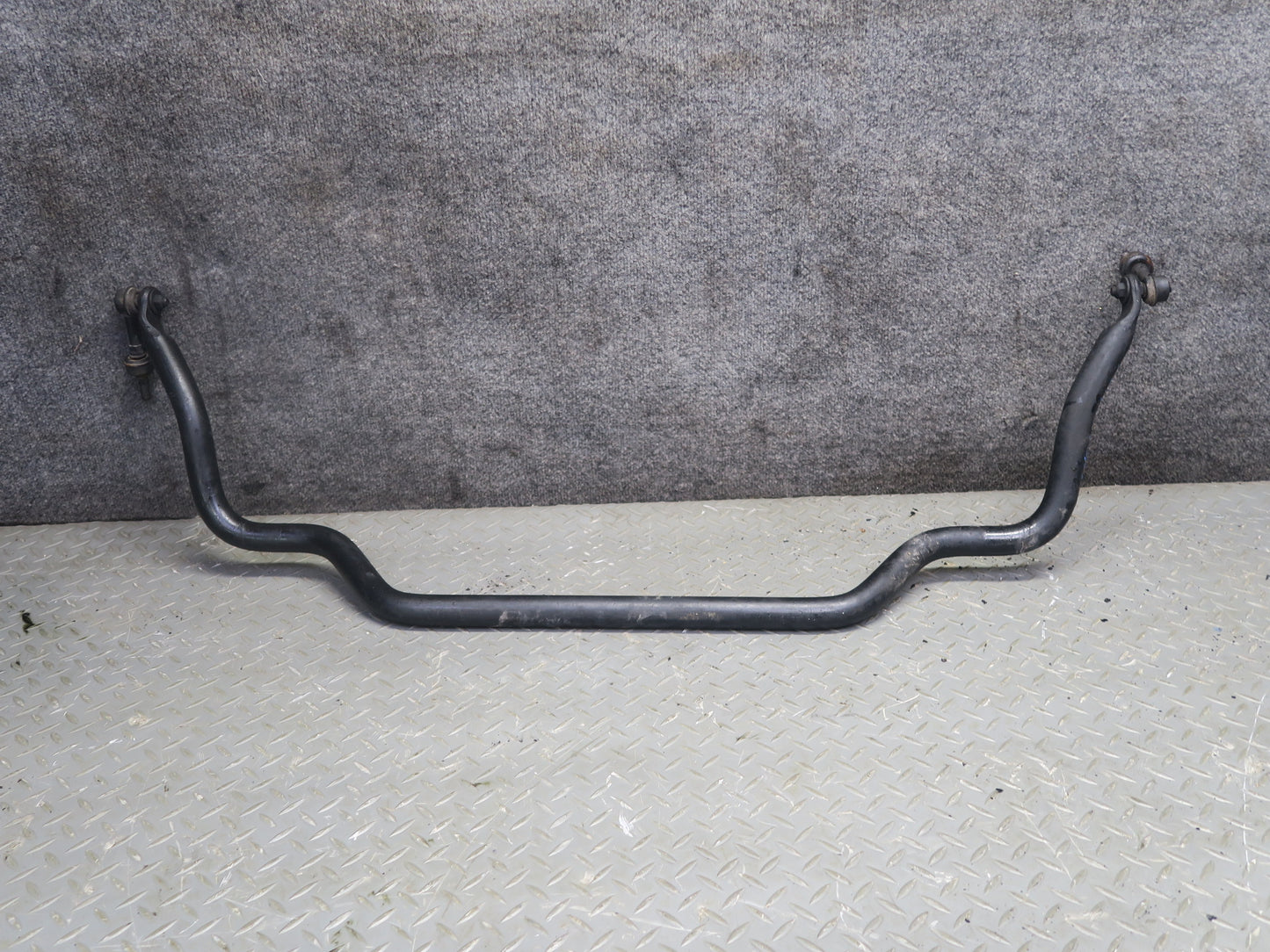 96-98 Nissan Stagea WGC34 RWD 2.5L 2.0L Front Stabilizer Sway Bar w Links OEM