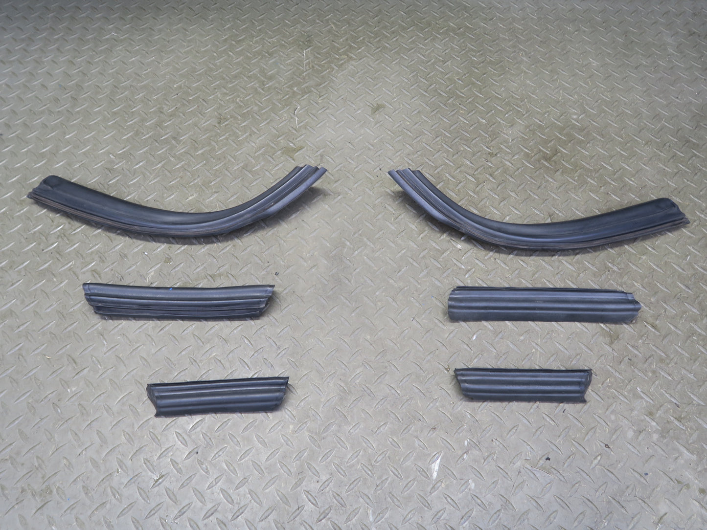 03-08 BMW E85 Z4 Set of 6 Folding TOP Roof Weatherstrip Rubber Seal OEM