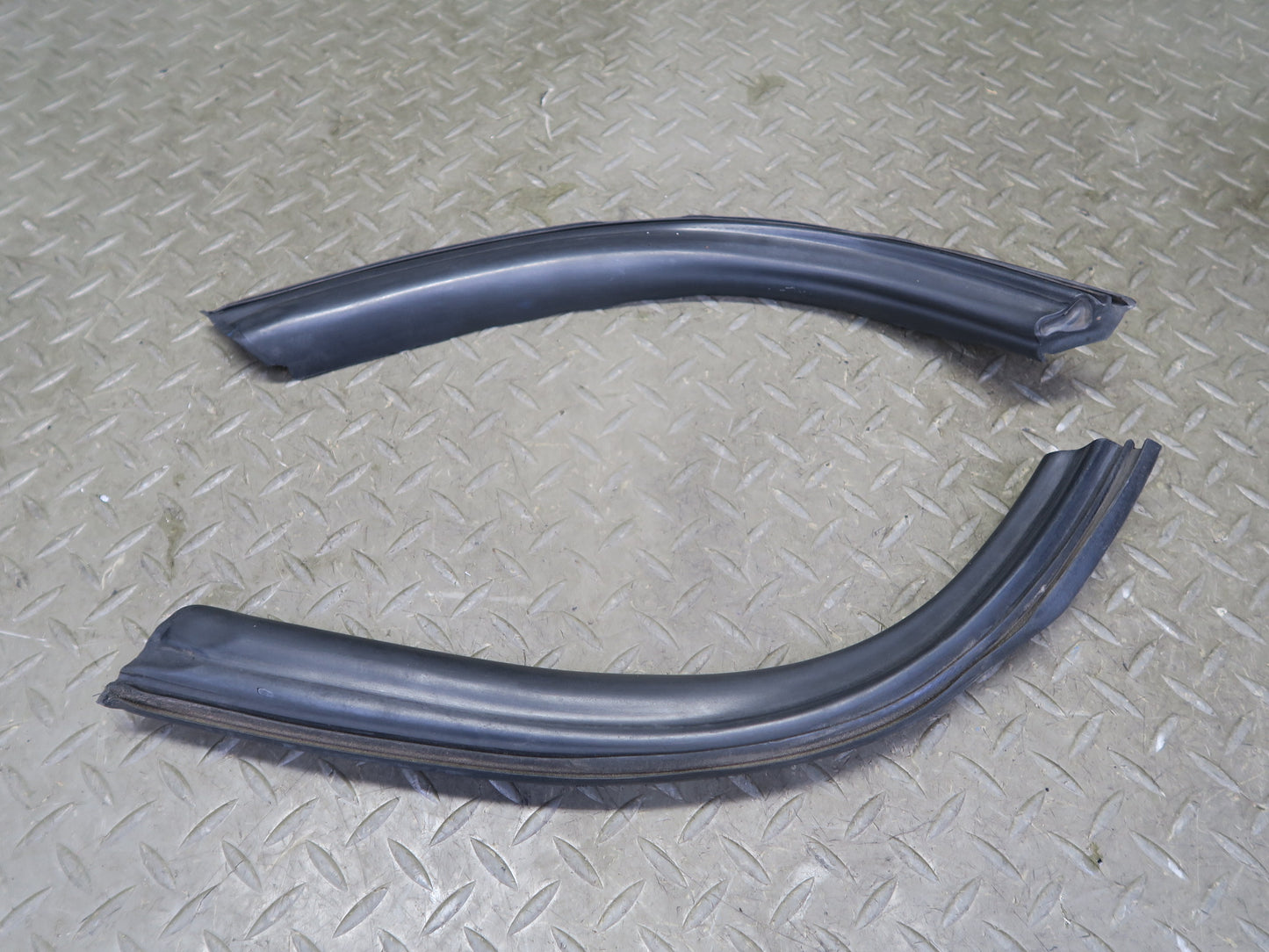 03-08 BMW E85 Z4 Set of 6 Folding TOP Roof Weatherstrip Rubber Seal OEM
