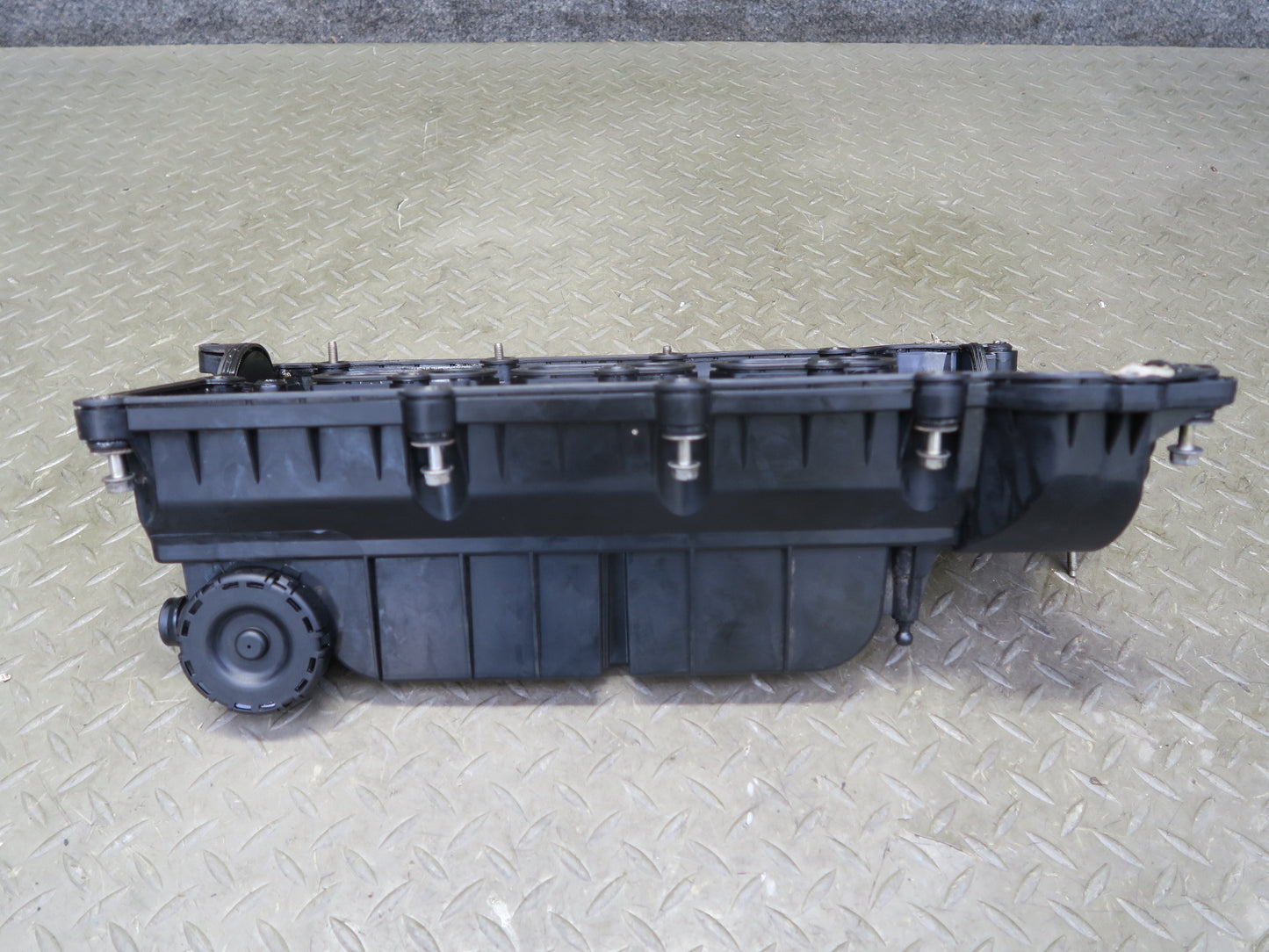 14-19 Range Rover Sport L494 3.0L Engine Right Cylinder Head Valve Cover