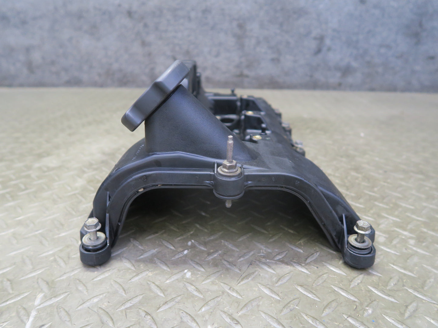 14-19 Range Rover Sport L494 3.0L Engine Left Cylinder Head Valve Cover