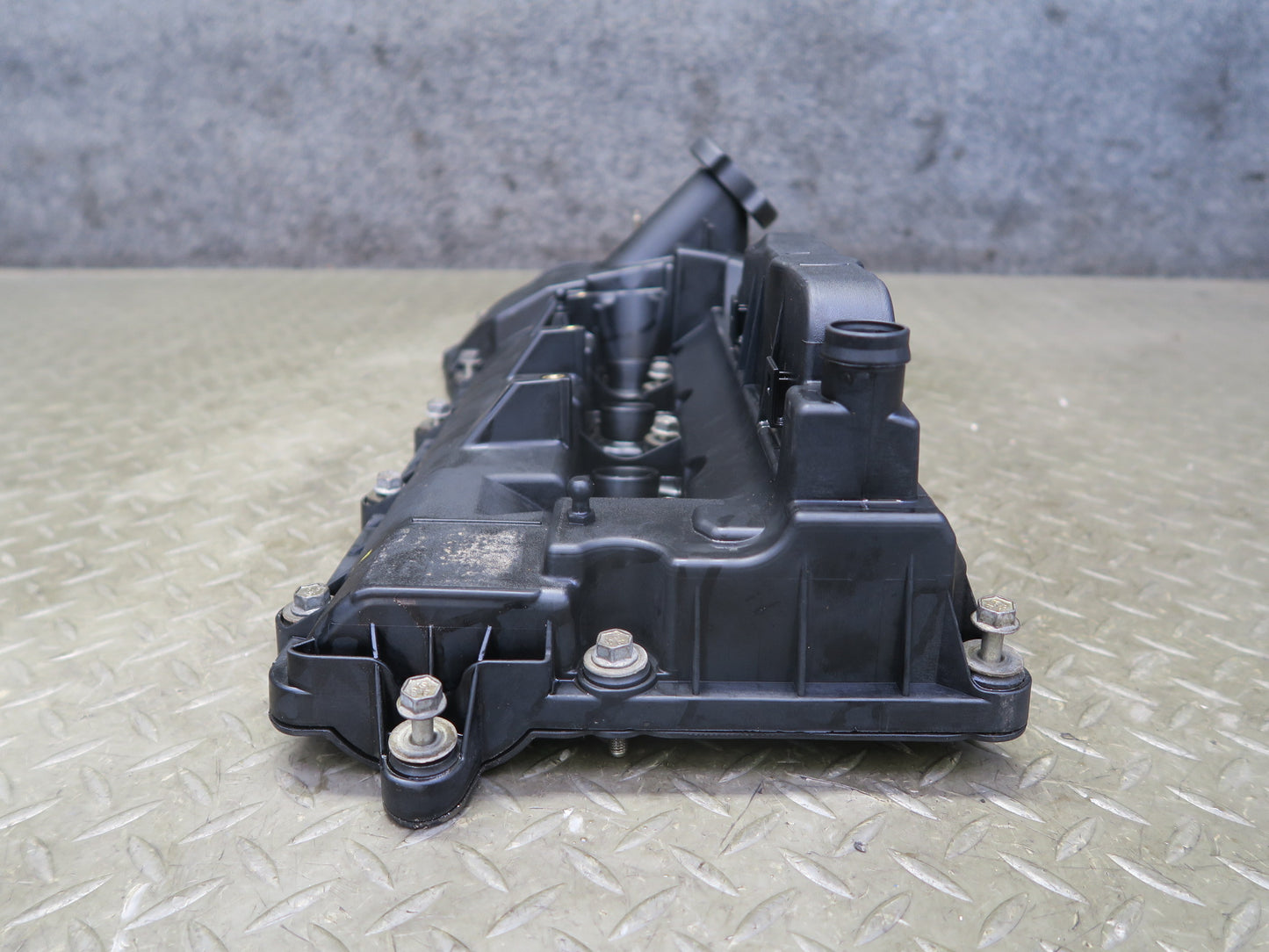 14-19 Range Rover Sport L494 3.0L Engine Left Cylinder Head Valve Cover