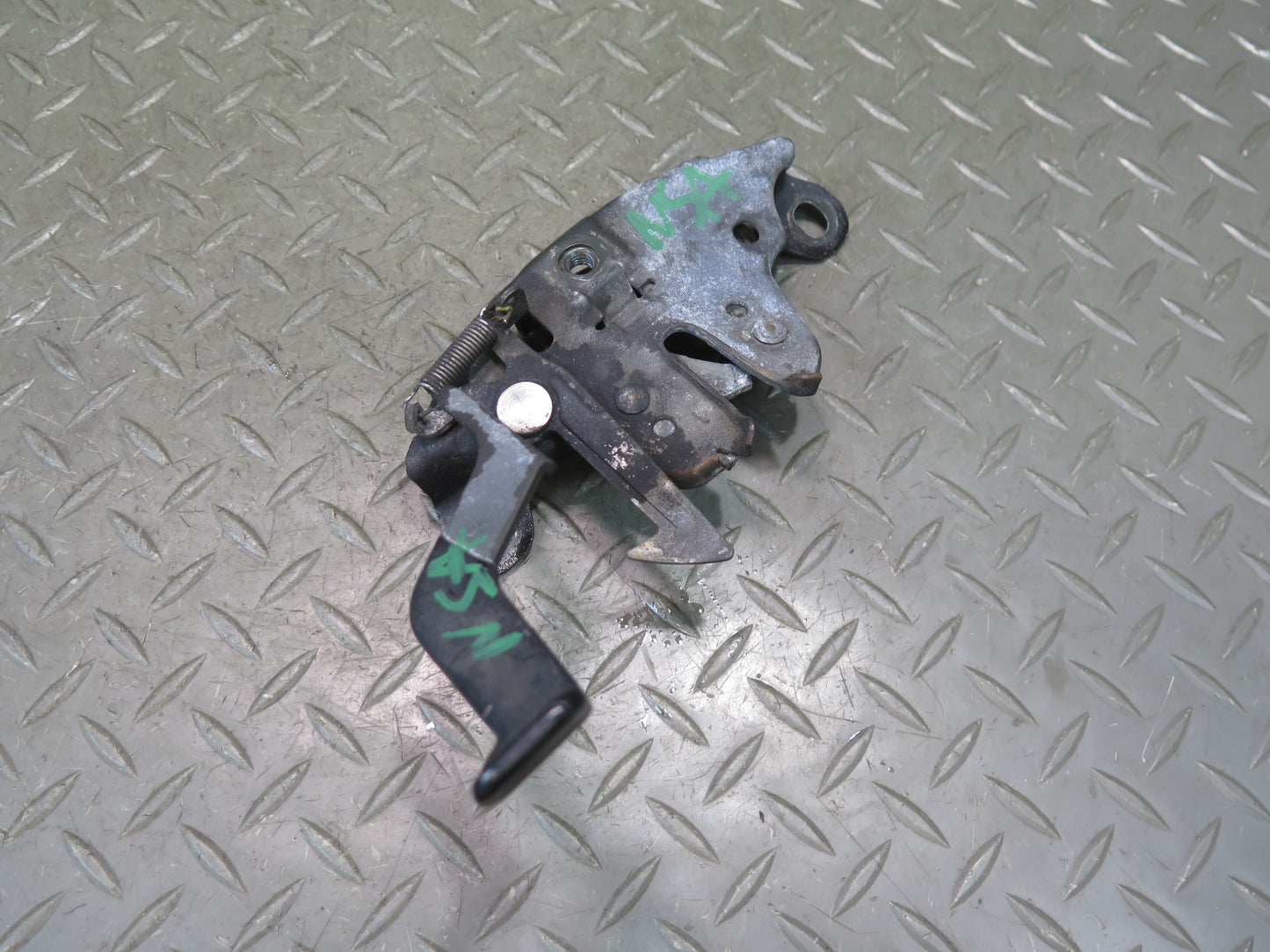 96-98 Nissan Stagea WGC34 Front Hood Lock Latch OEM
