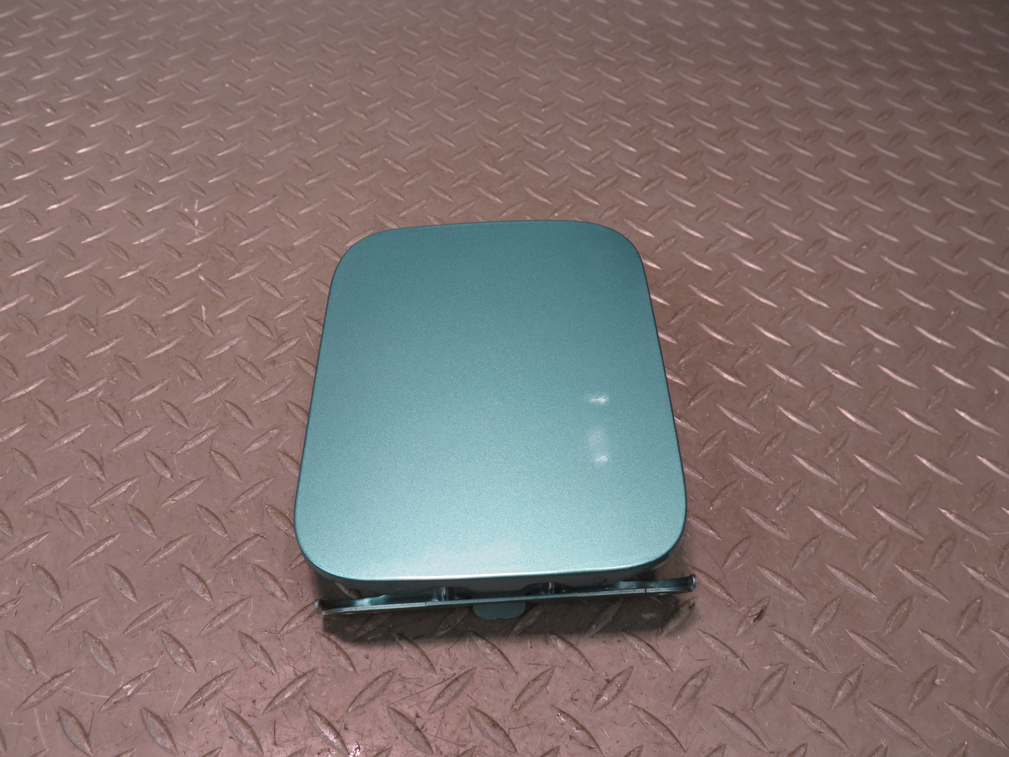 96-98 Nissan Stagea WGC34 Fuel Door Lid Cover Emerald Green OEM