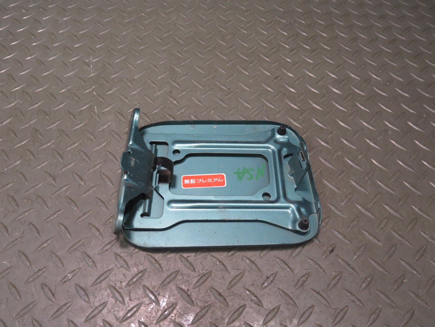 96-98 Nissan Stagea WGC34 Fuel Door Lid Cover Emerald Green OEM