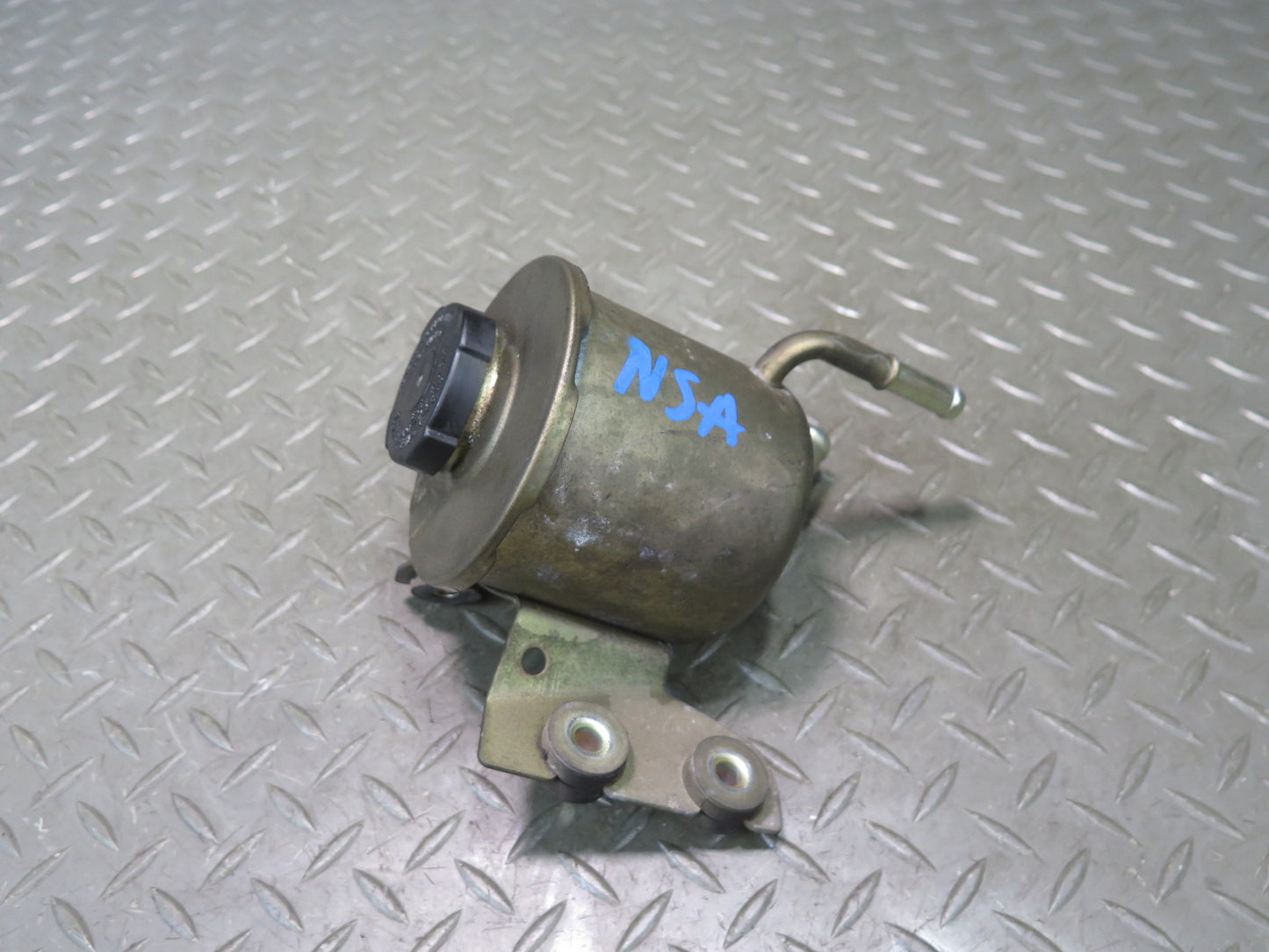 96-98 Nissan Stagea WGC34 RB25DE NA RWD Power Steering Reservoir Bottle Tank OEM