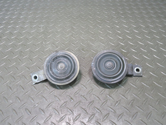 96-98 Nissan Stagea WGC34 Set of 2 High & Low Tone Note Pitch Horn Signal OEM