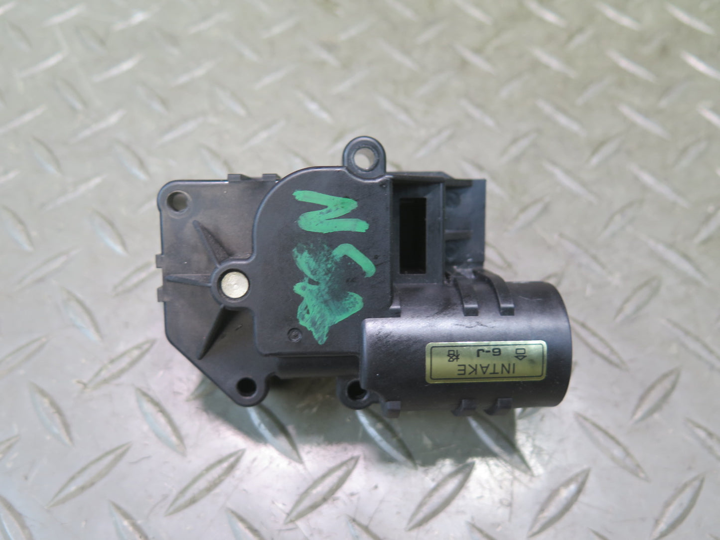 96-98 Nissan Stagea WGC34 A/C Heater Flap Actuator Motor Set of 3 OEM