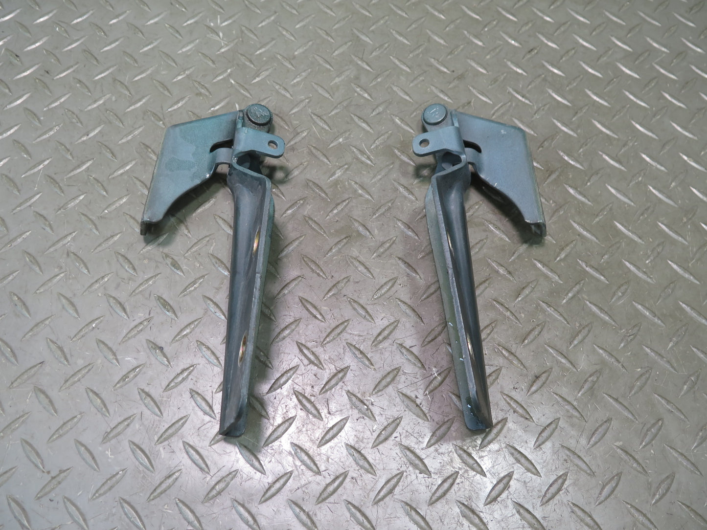 96-98 Nissan Stagea WGC34 Front Left & Right Hood Hinge Emerald Green Set OEM