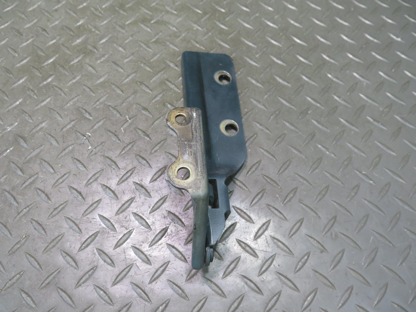96-98 Nissan Stagea WGC34 Front Left & Right Hood Hinge Emerald Green Set OEM