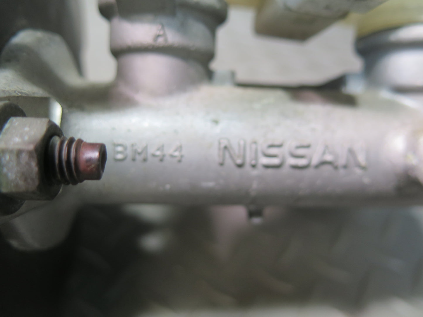 96-98 Nissan Stagea WGC34 RB25 RWD Brake Master Cylinder Booster Reservoir OEM