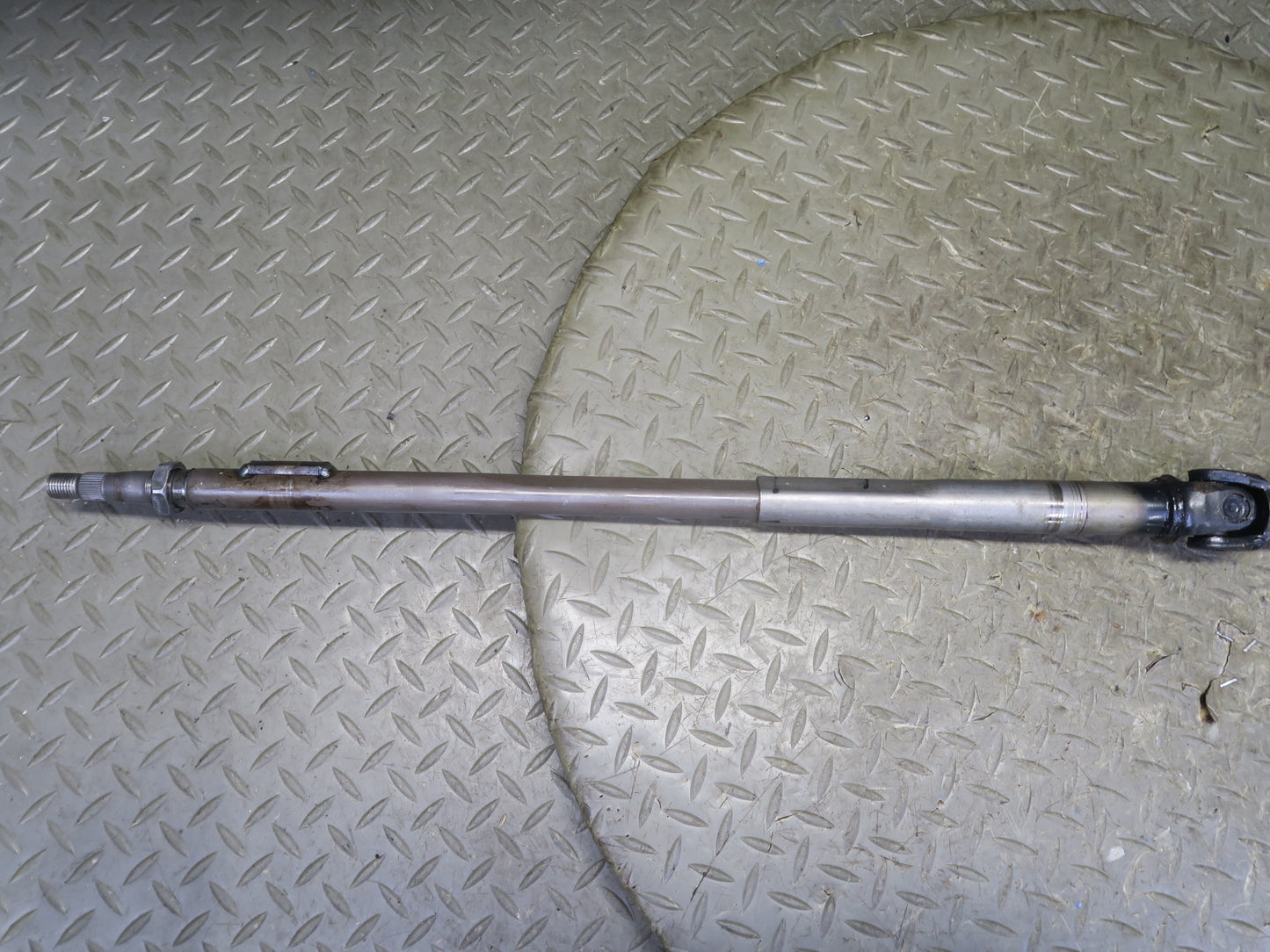 96-98 Nissan Stagea WGC34 RB25DE RWD Steering Column U Joint Linkage Shaft OEM