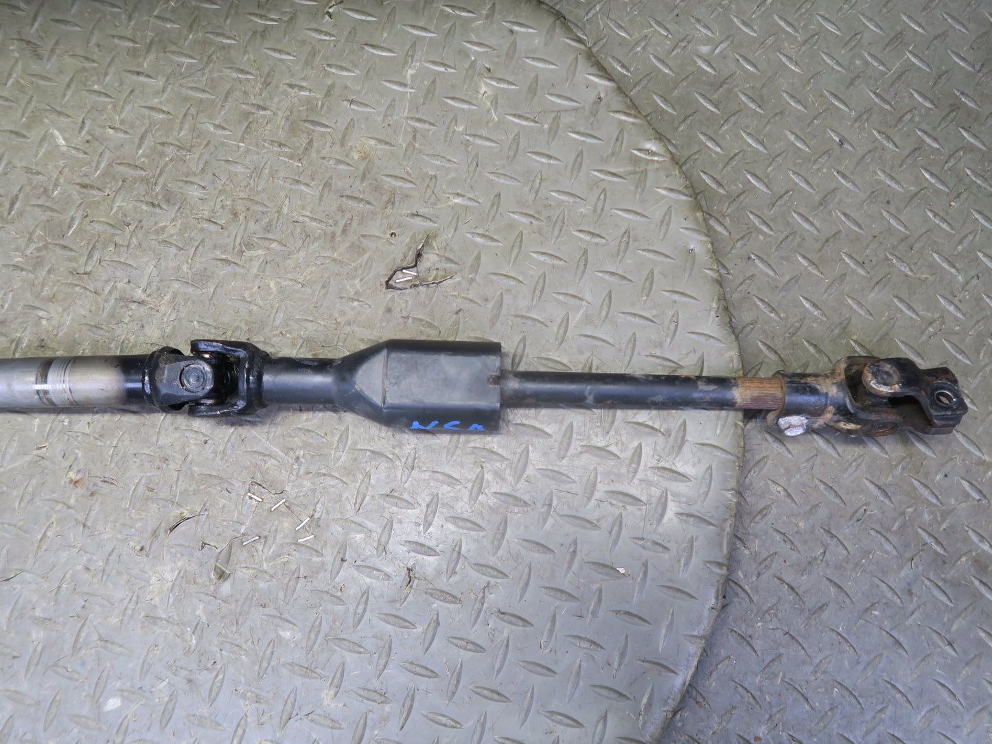 96-98 Nissan Stagea WGC34 RB25DE RWD Steering Column U Joint Linkage Shaft OEM
