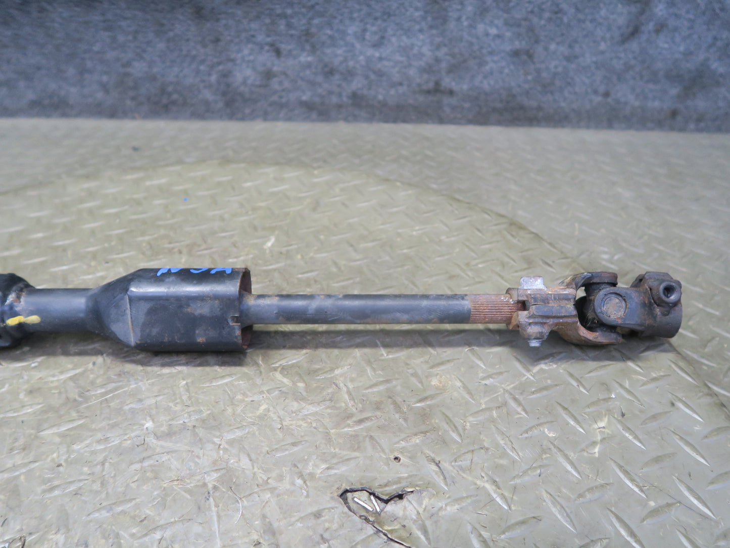 96-98 Nissan Stagea WGC34 RB25DE RWD Steering Column U Joint Linkage Shaft OEM
