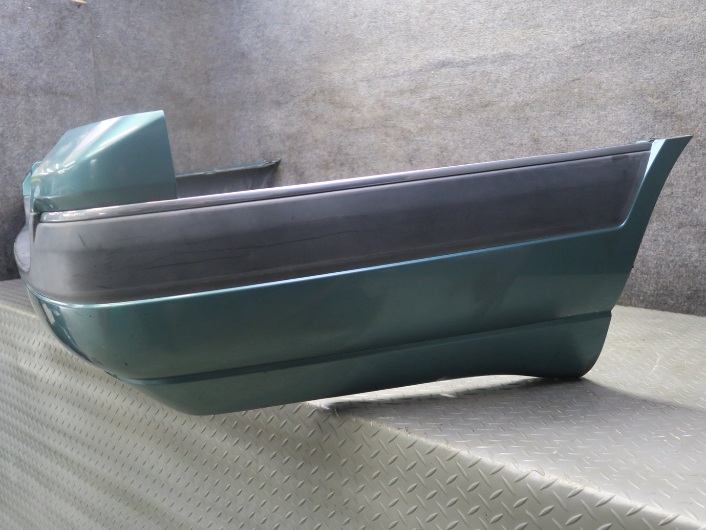 96-98 Nissan Stagea WGC34 Rear Bumper Panel Cover Emerald Green OEM