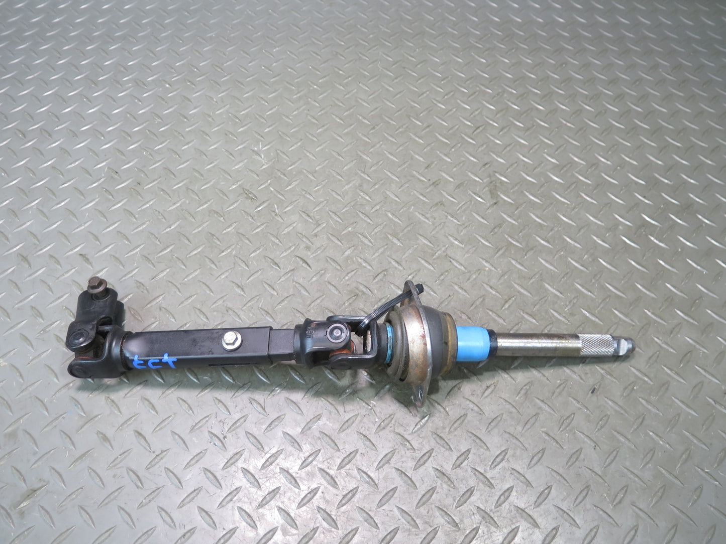 02-05 Ford Thunderbird Steering Column U Joint Linkage Shaft 3W43-3C662-CD OEM