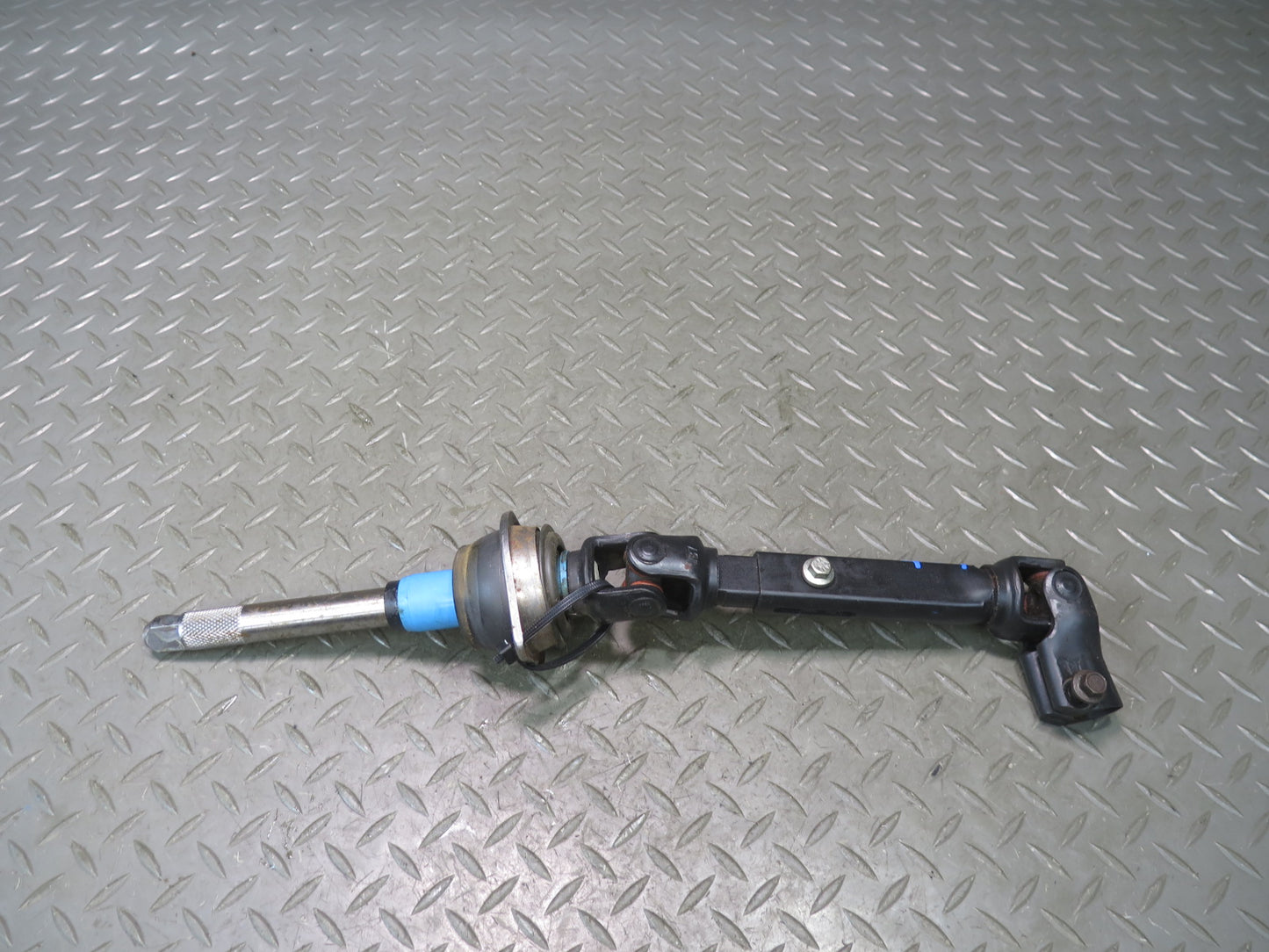02-05 Ford Thunderbird Steering Column U Joint Linkage Shaft 3W43-3C662-CD OEM