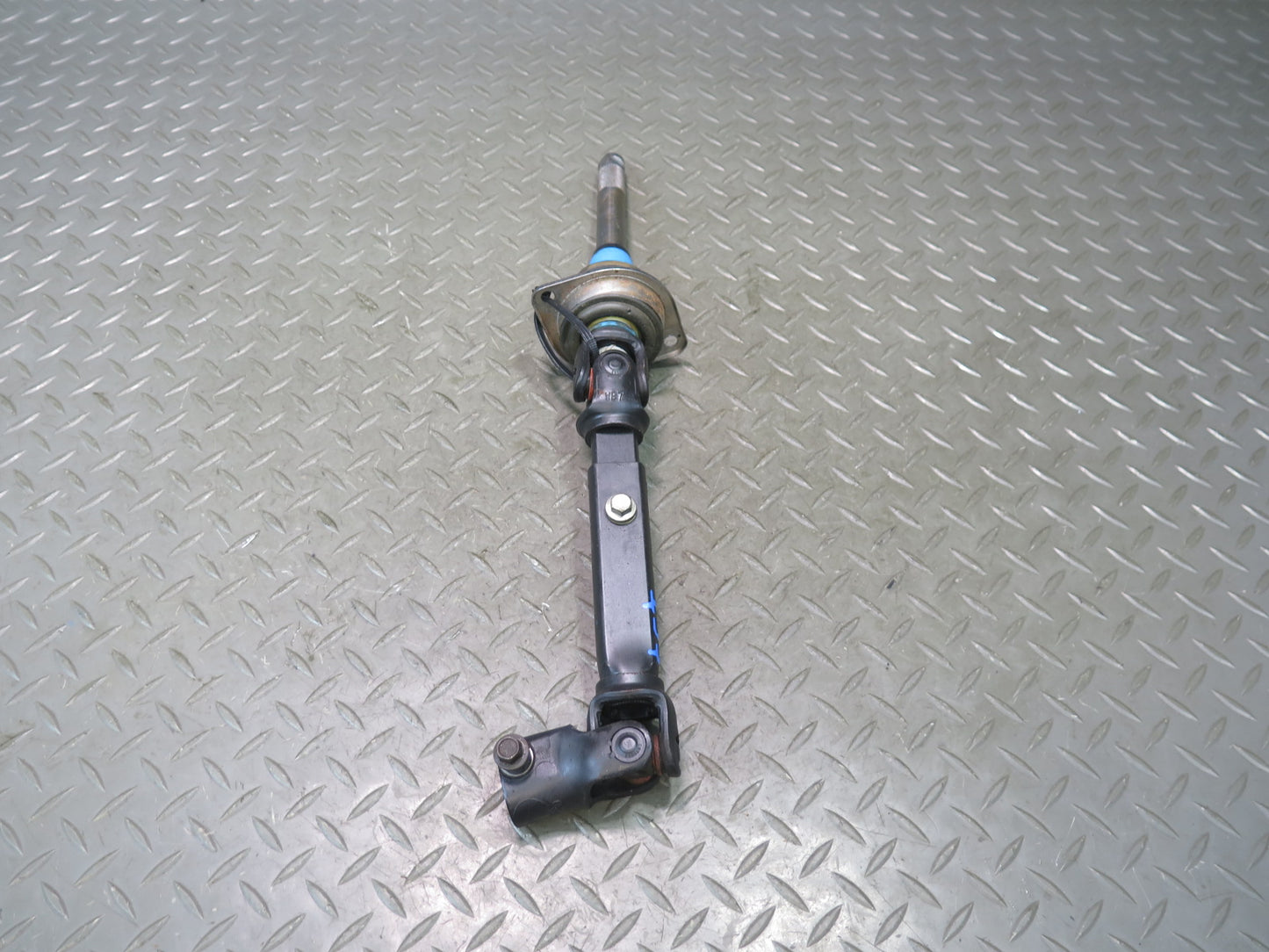 02-05 Ford Thunderbird Steering Column U Joint Linkage Shaft 3W43-3C662-CD OEM