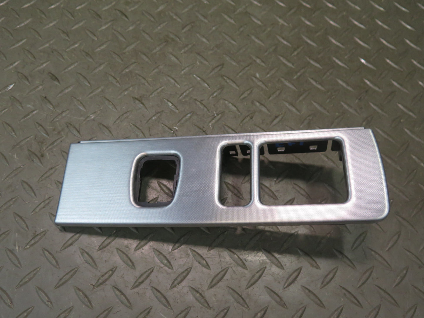 02-05 Ford Thunderbird Center Console Headlight Mirror Trim Bezel Panel OEM
