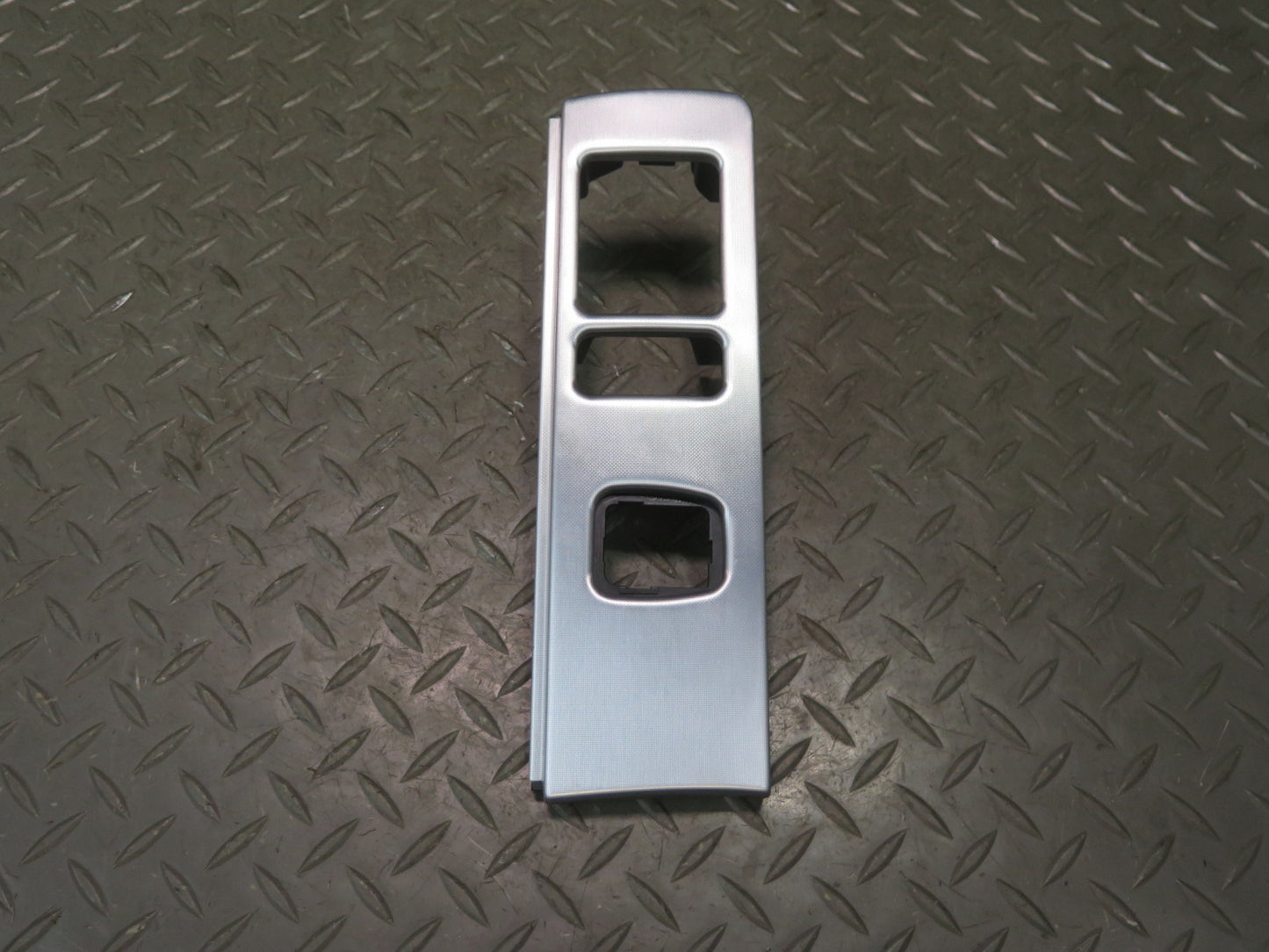 02-05 Ford Thunderbird Center Console Headlight Mirror Trim Bezel Panel OEM