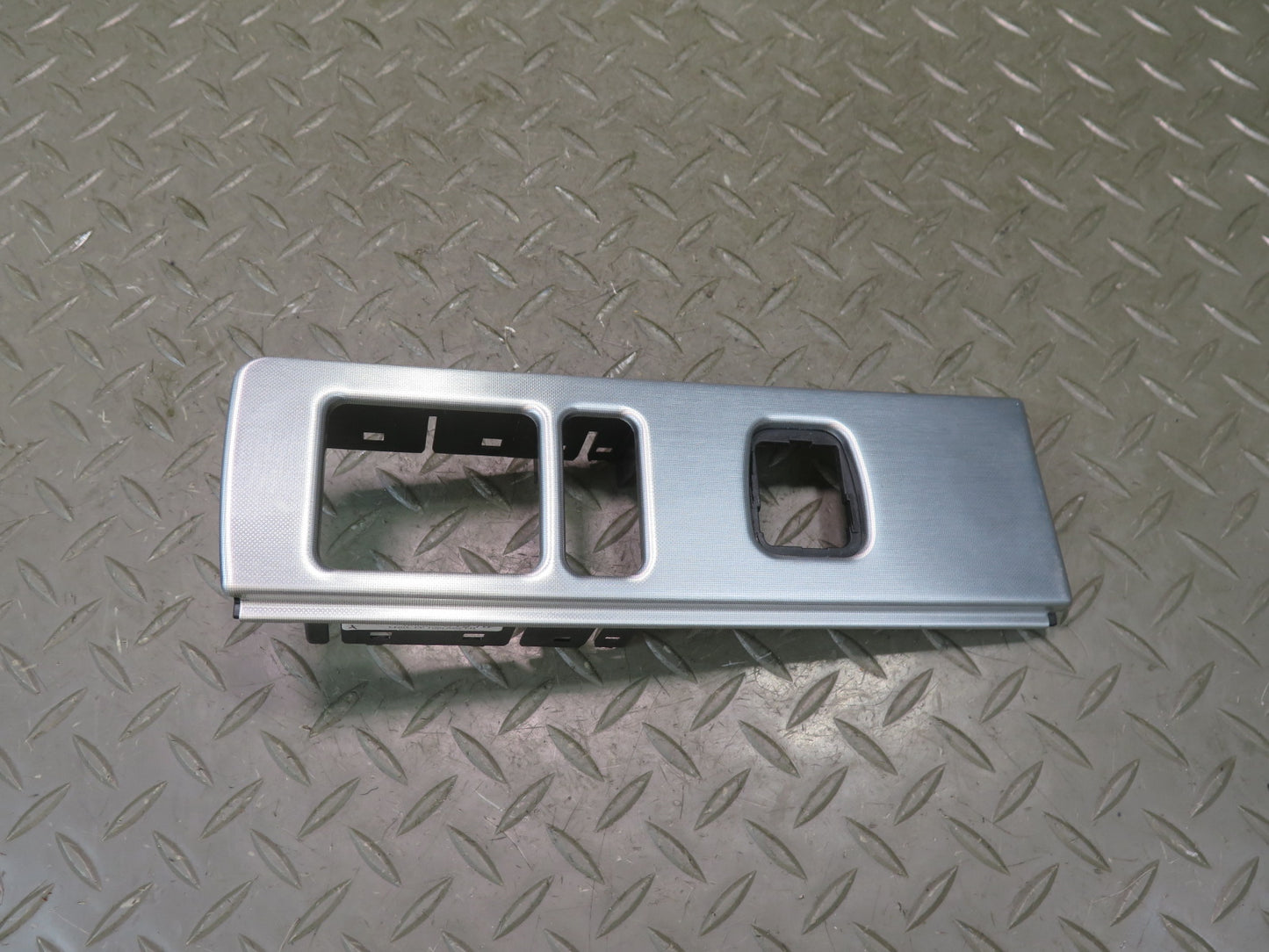 02-05 Ford Thunderbird Center Console Headlight Mirror Trim Bezel Panel OEM