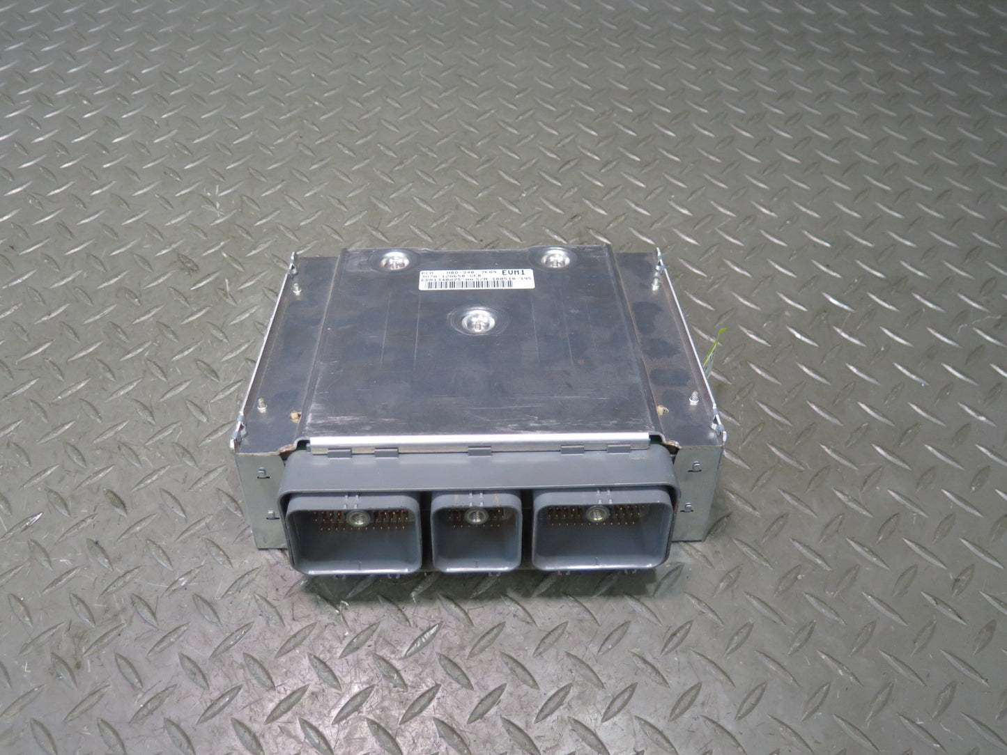 2003 Ford Thunderbird 3.9L Engine ECU ECM Control Module 3U7A-12A650-GEB OEM