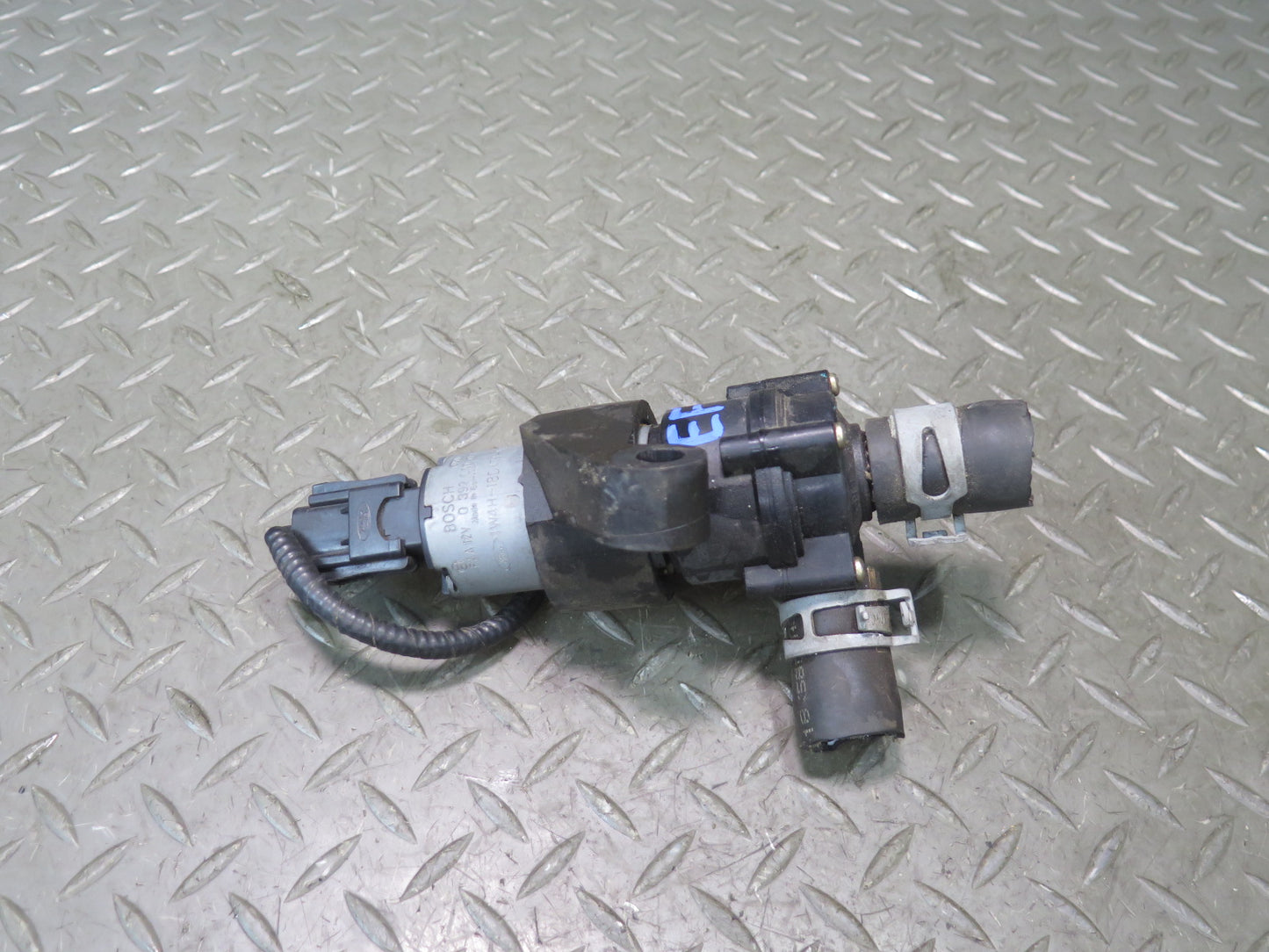 02-05 Ford Thunderbird Auxiliary AUX Coolant Water Pump 0392020071 OEM
