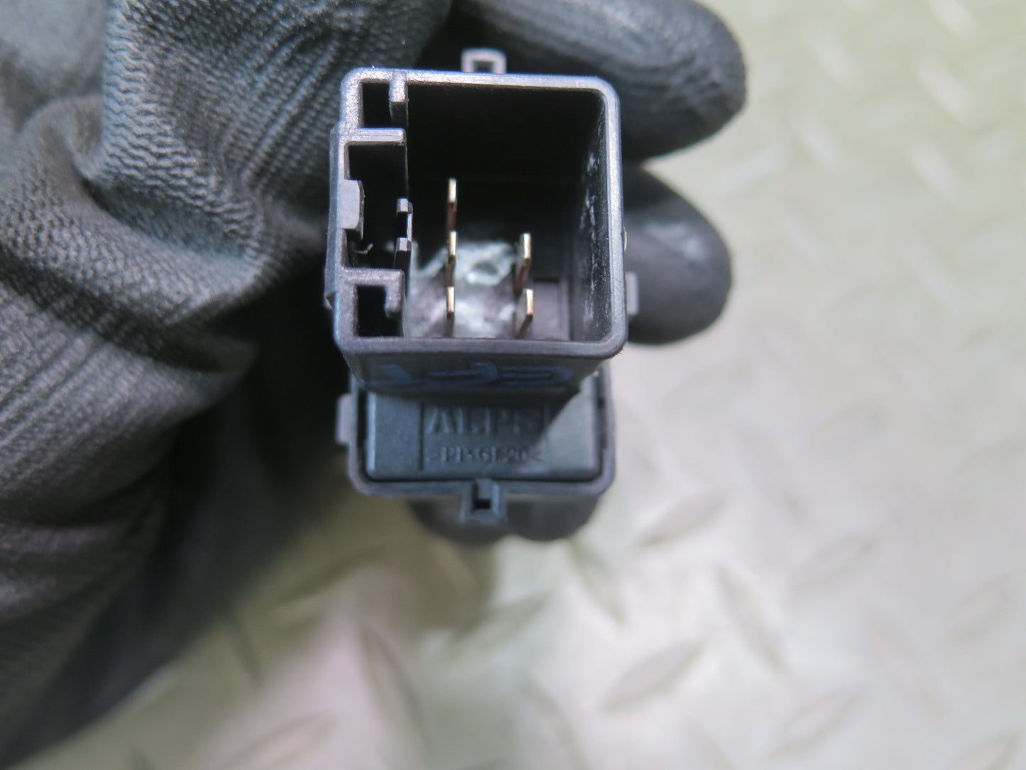 02-05 Ford Thunderbird Right Window Button Switch 3W4T-14529-ADW OEM