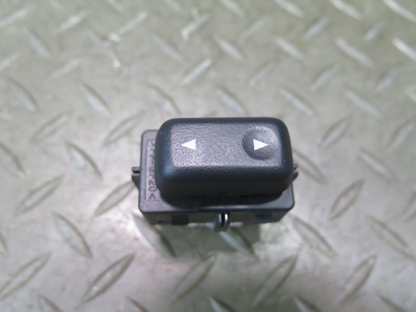 02-05 Ford Thunderbird Right Window Button Switch 3W4T-14529-ADW OEM